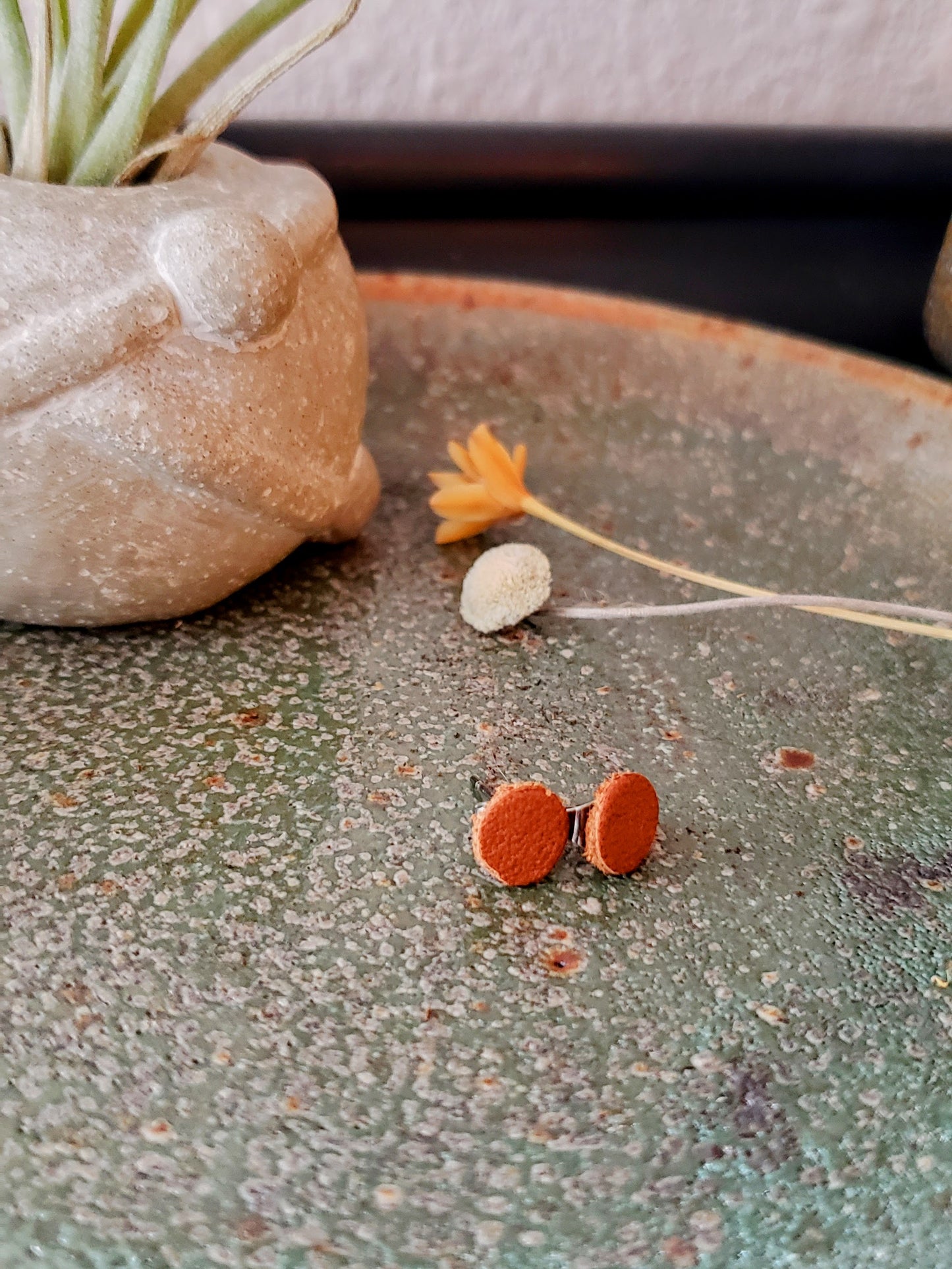 Brown Purse Studs